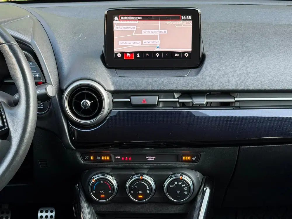 Mazda 2 1.5 Skyactiv-G Stoel verw. uit 2020, foto 13