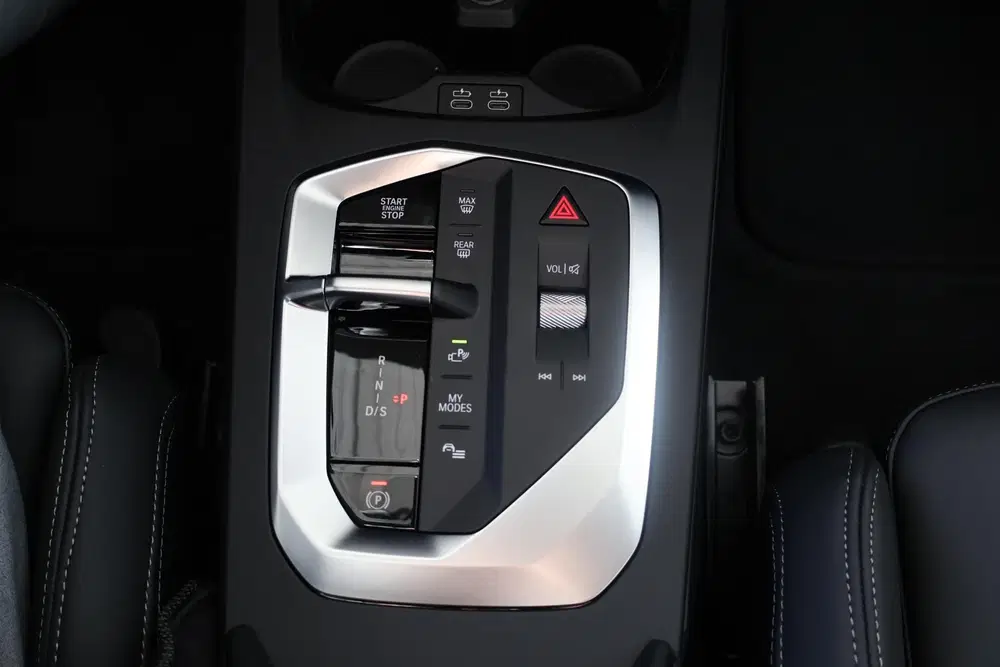 BMW 1-serie 120 uit 2026, foto 19