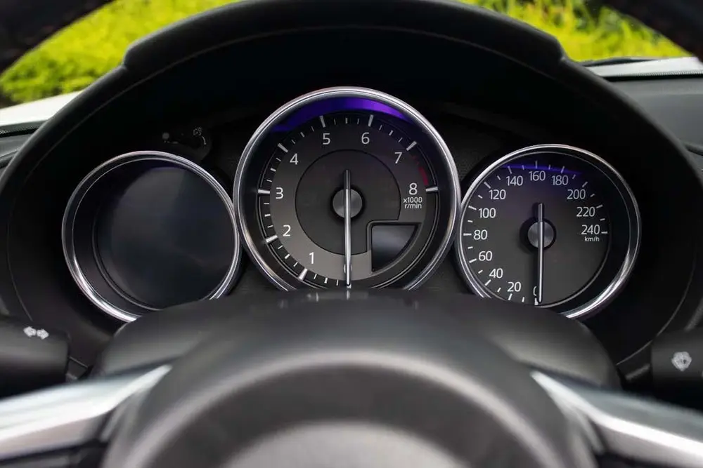Mazda MX-5 NDRF 2.0l SkyActiv-G 184 GT-M Snowflake Wh uit 2019, foto 19