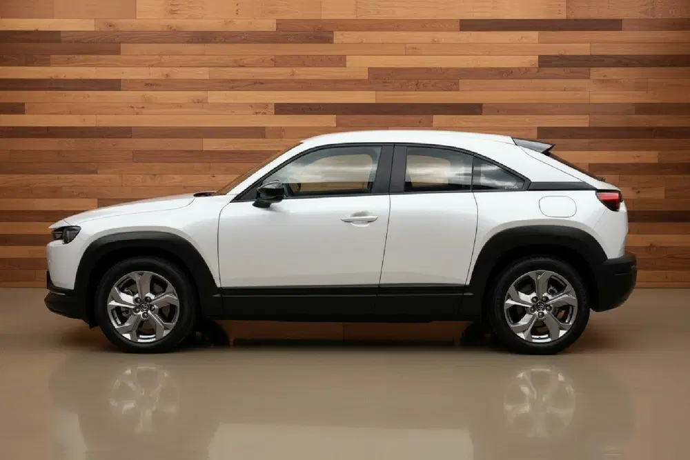 Mazda MX-30 e-SkyActiv 145 36 kWh uit 2021, foto 2