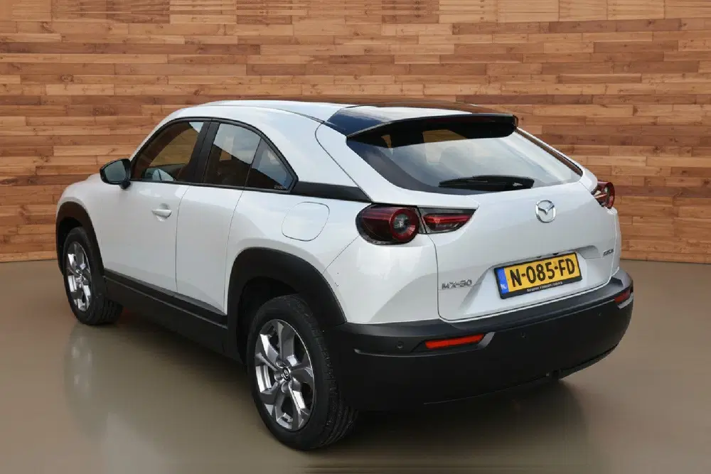 Mazda MX-30 e-SkyActiv 145 36 kWh uit 2021, foto 3