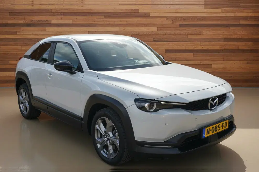 Mazda MX-30 e-SkyActiv 145 36 kWh uit 2021, foto 7