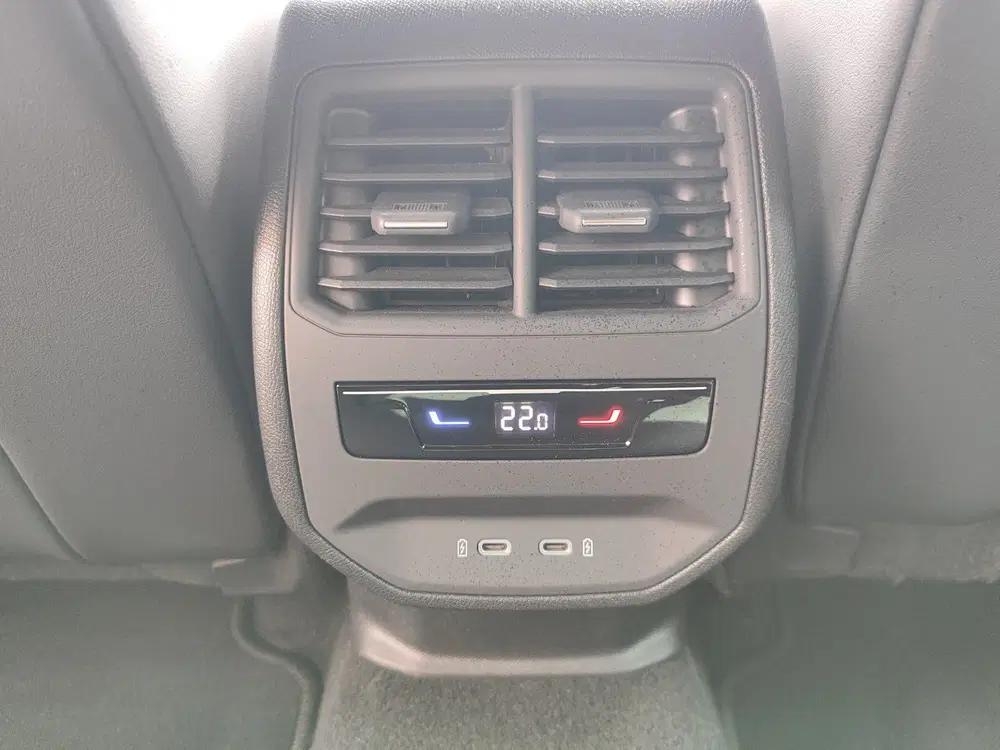 Cupra Leon 1.4 e-Hybrid VZ Business uit 2022, foto 12