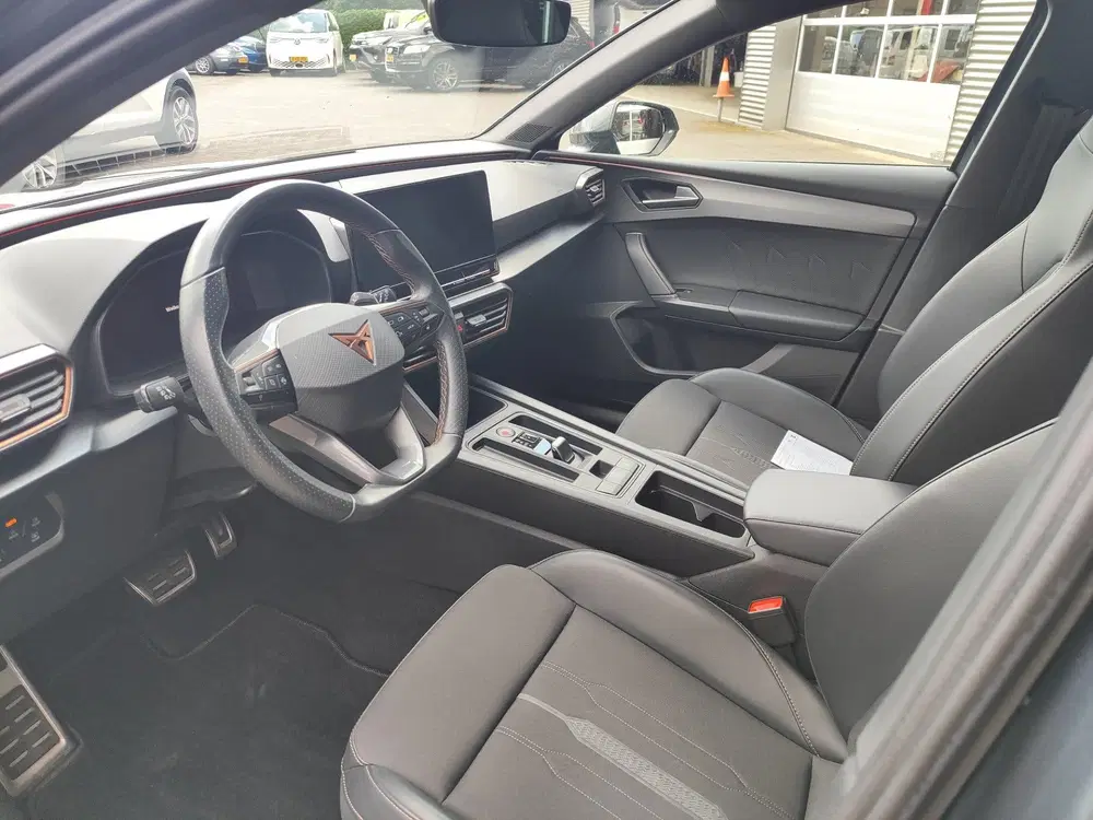 Cupra Leon 1.4 e-Hybrid VZ Business uit 2022, foto 5