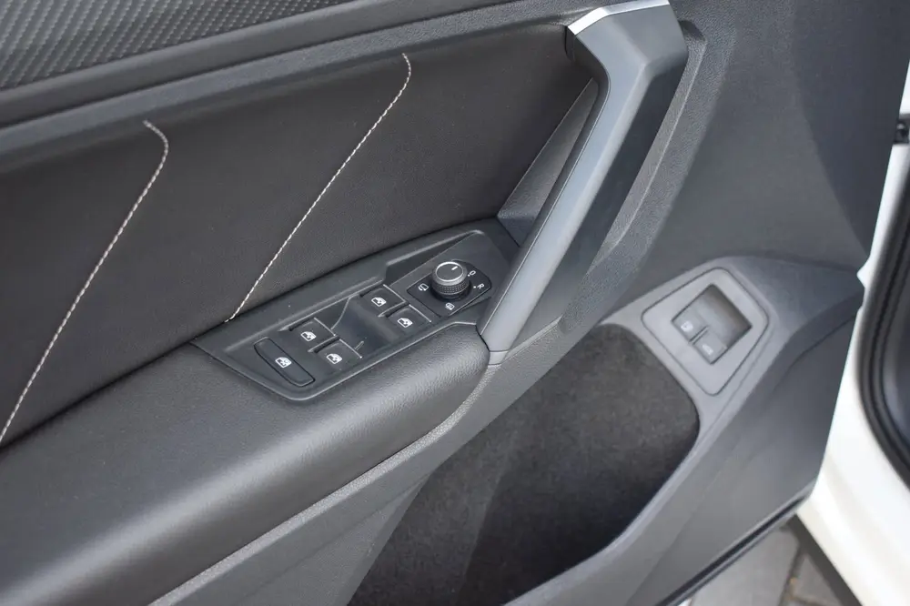 Volkswagen Tiguan 1.4 TSI eHybrid R-Line Business+ SOH 100% uit 2023, foto 15