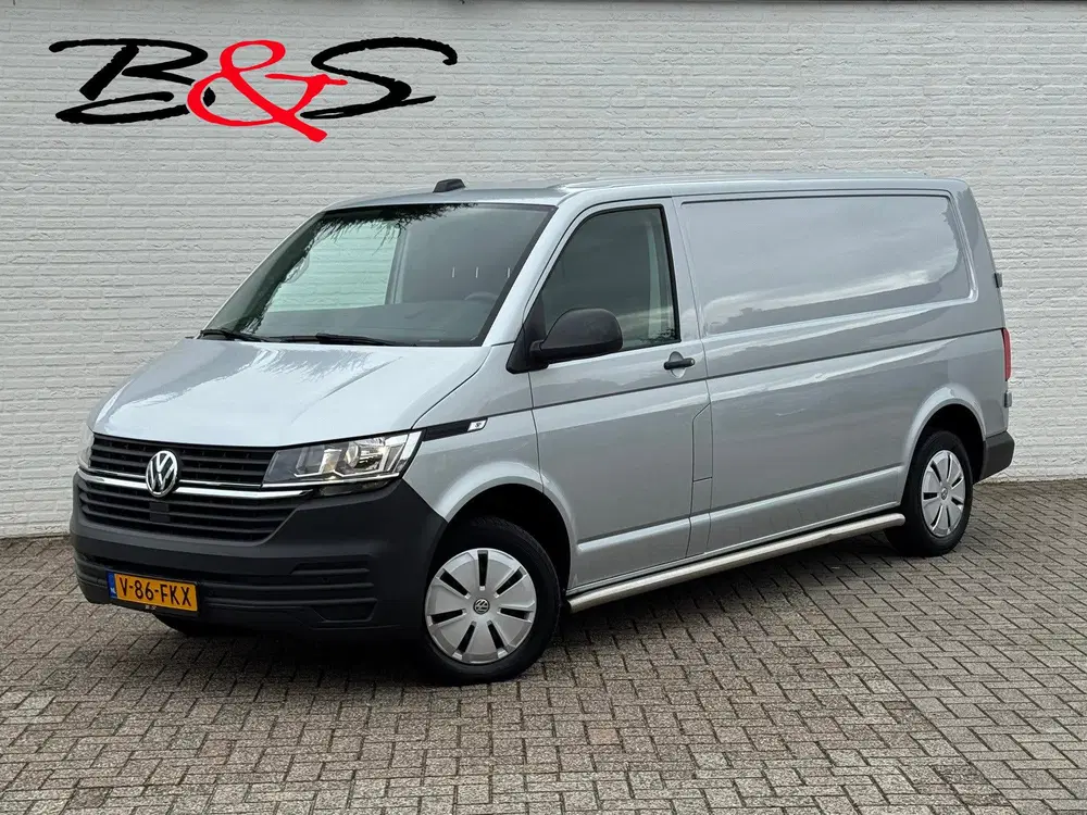 Volkswagen Transporter 2.0 TDI L2H1 28 Highline Trekhaak 3 Z uit 2024