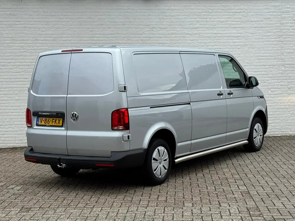 Volkswagen Transporter 2.0 TDI L2H1 28 Highline Trekhaak 3 Z uit 2024, foto 8