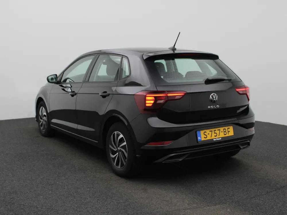 Volkswagen Polo 1.0 TSI Life 95 PK | Automaat | Adaptive Cru uit 2022, foto 2