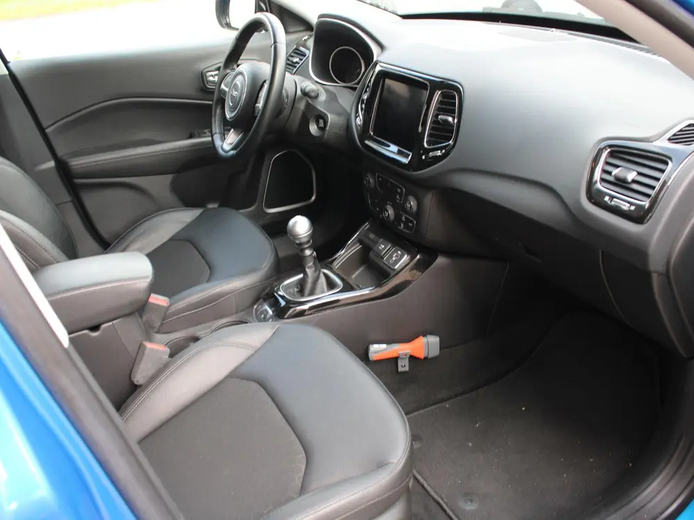 Jeep Compass 1.3T Night Eagle Liberty Edition | TREKHAAK | A uit 2020, foto 13