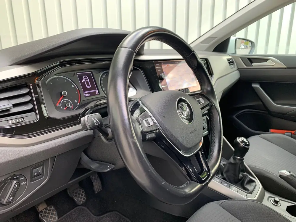 Volkswagen Polo 1.0 TSI Comfortline Business|Navigatie|Clima uit 2020, foto 9