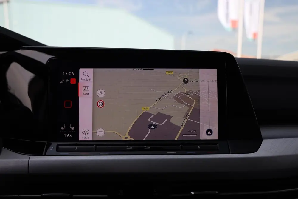 Volkswagen Golf Variant 1.0 eTSI Life Business|Automaat|LED| uit 2021, foto 10