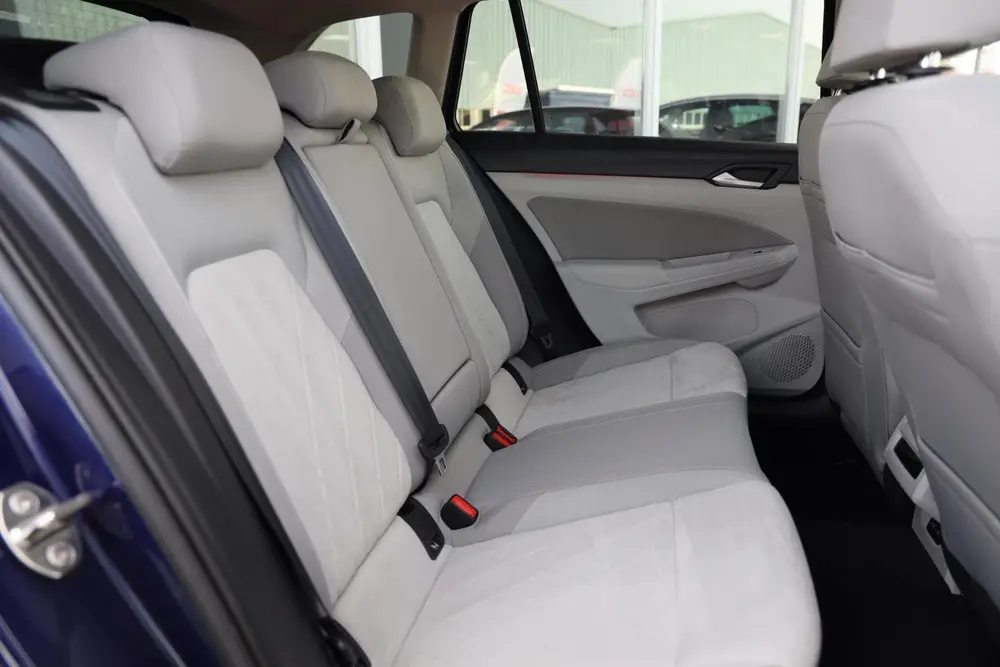 Volkswagen Golf Variant 1.0 eTSI Life Business|Automaat|LED| uit 2021, foto 20