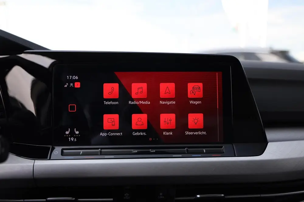 Volkswagen Golf Variant 1.0 eTSI Life Business|Automaat|LED| uit 2021, foto 8