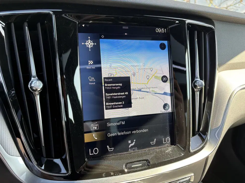 Volvo S60 2.0 T4 R-Design uit 2020, foto 13