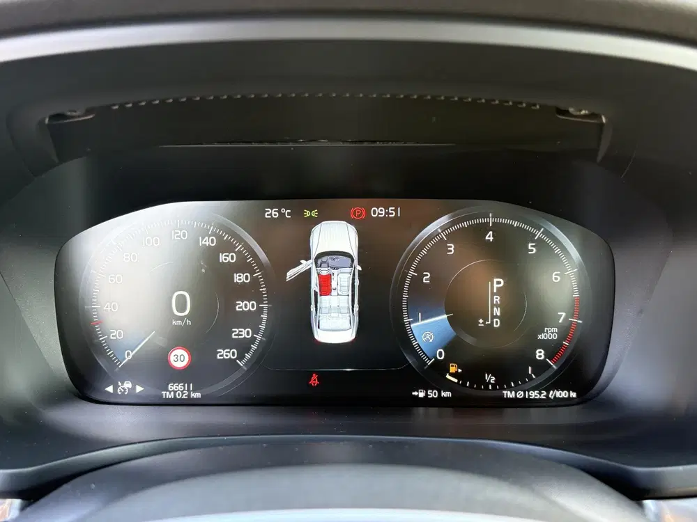 Volvo S60 2.0 T4 R-Design uit 2020, foto 9