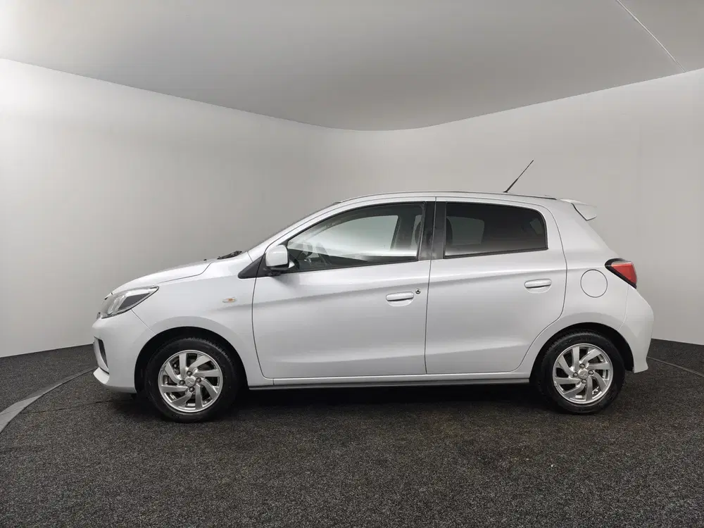 Mitsubishi Space Star 1.2 Dynamic uit 2024, foto 15