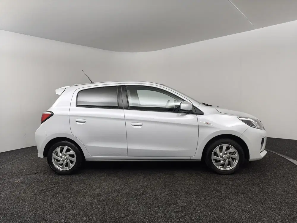 Mitsubishi Space Star 1.2 Dynamic uit 2024, foto 16