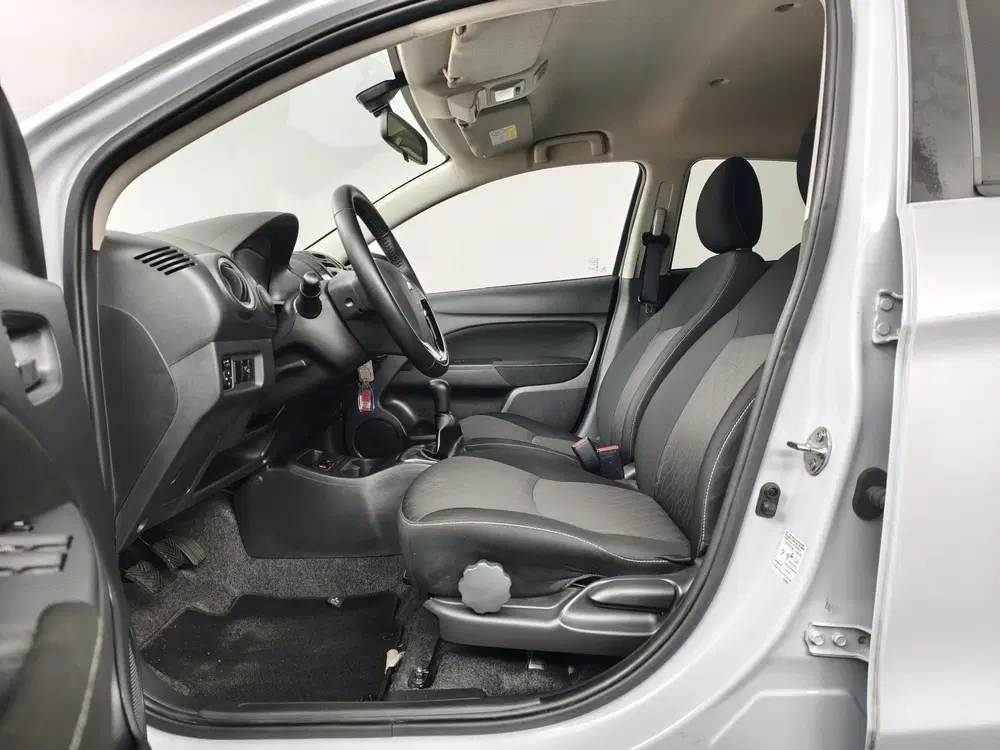 Mitsubishi Space Star 1.2 Dynamic uit 2024, foto 7