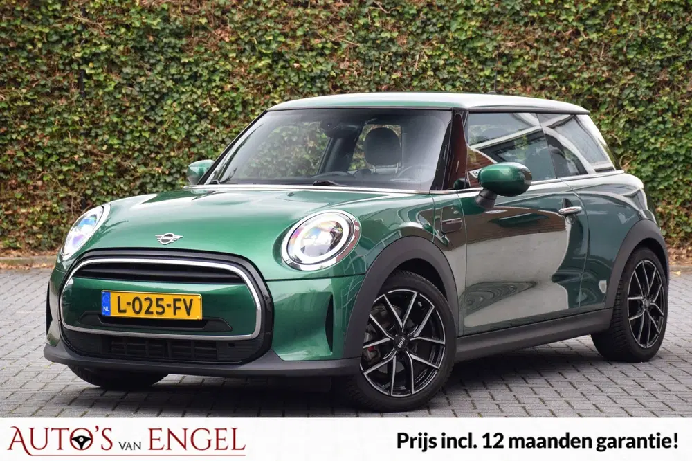 Mini Cooper 1.5 Cooper Leder uit 2021