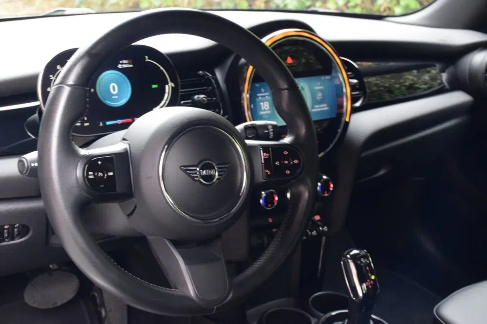 Mini Cooper 1.5 Cooper Leder uit 2021, foto 10