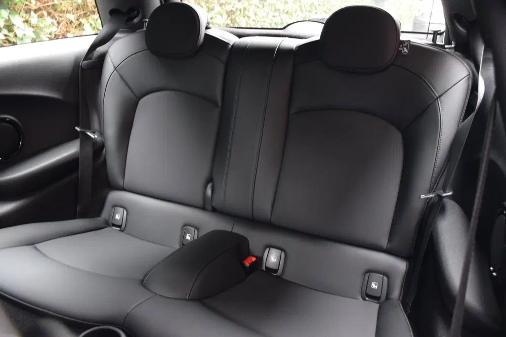 Mini Cooper 1.5 Cooper Leder uit 2021, foto 12