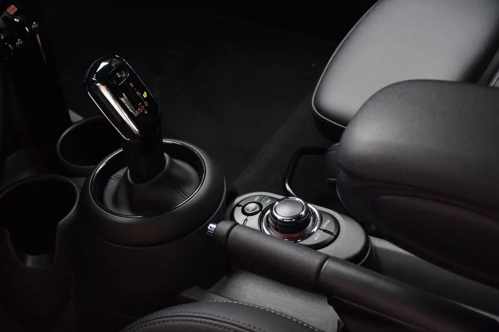 Mini Cooper 1.5 Cooper Leder uit 2021, foto 14