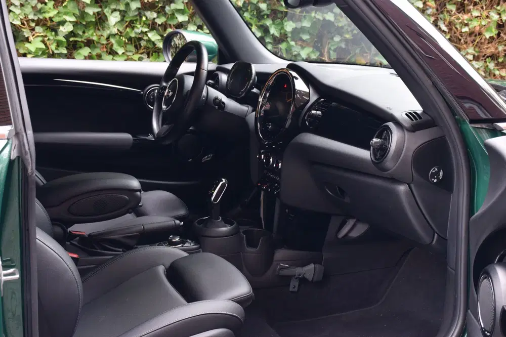 Mini Cooper 1.5 Cooper Leder uit 2021, foto 18