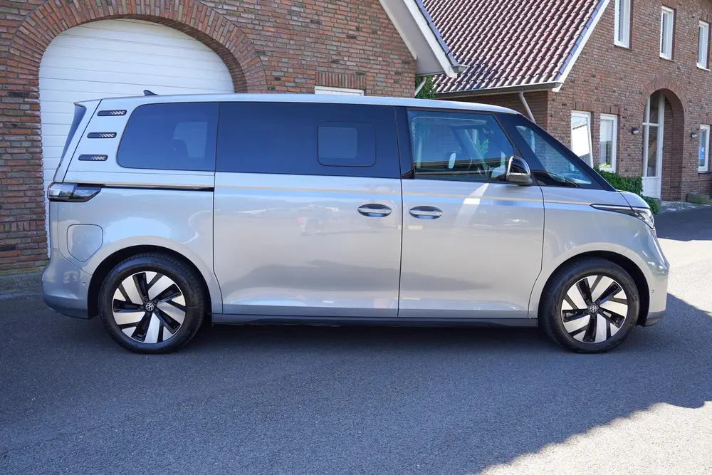 Volkswagen ID. Buzz Pro 86 kWh / 286 PK LWB 7 persoons Elekt uit 2025, foto 2