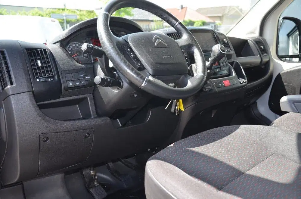Citroën Jumper Citroen JUMPER 2.2 Blue HDI L2H2 Airco uit 2024, foto 6