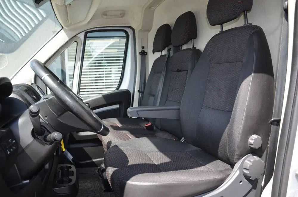 Citroën Jumper Citroen JUMPER 2.2 Blue HDI L2H2 Airco uit 2024, foto 8