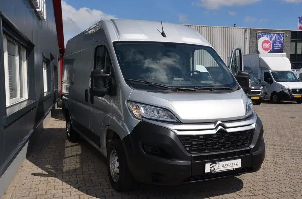 Citroën Jumper Citroen JUMPER 2.2 Blue HDI L2H2 Airco uit 2024, foto 9