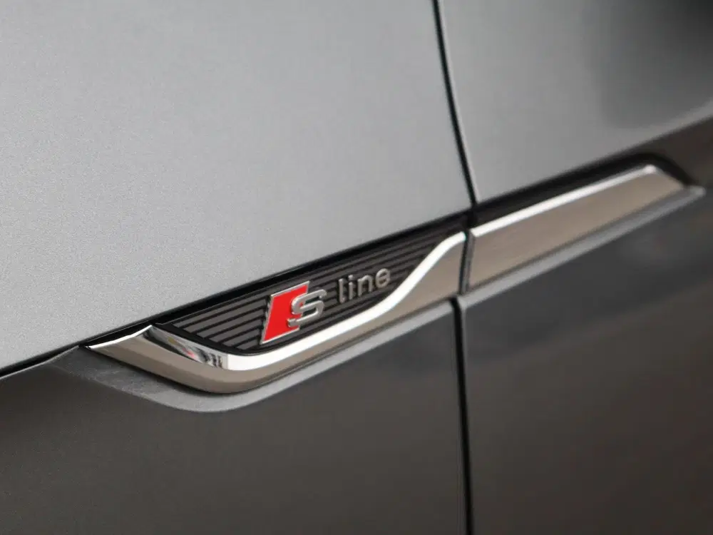 Audi A5 35 TFSI 150pk S-tronic Sport S-line Editio uit 2020, foto 15