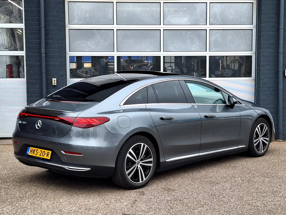 Mercedes-Benz EQE 300 Business Edition 89 kWh uit 2024, foto 2