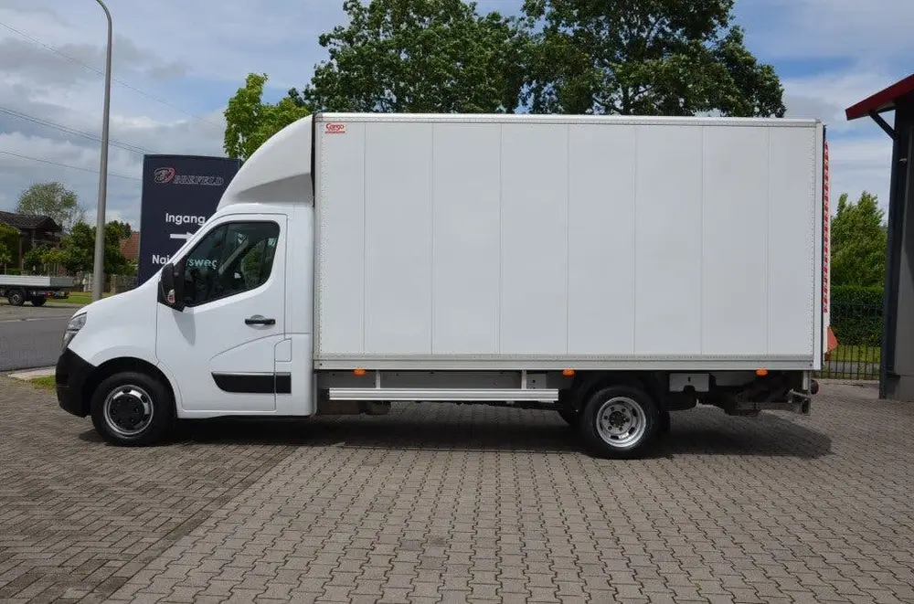 Nissan Interstar 2.3 DCI Interstar uit 2024, foto 2