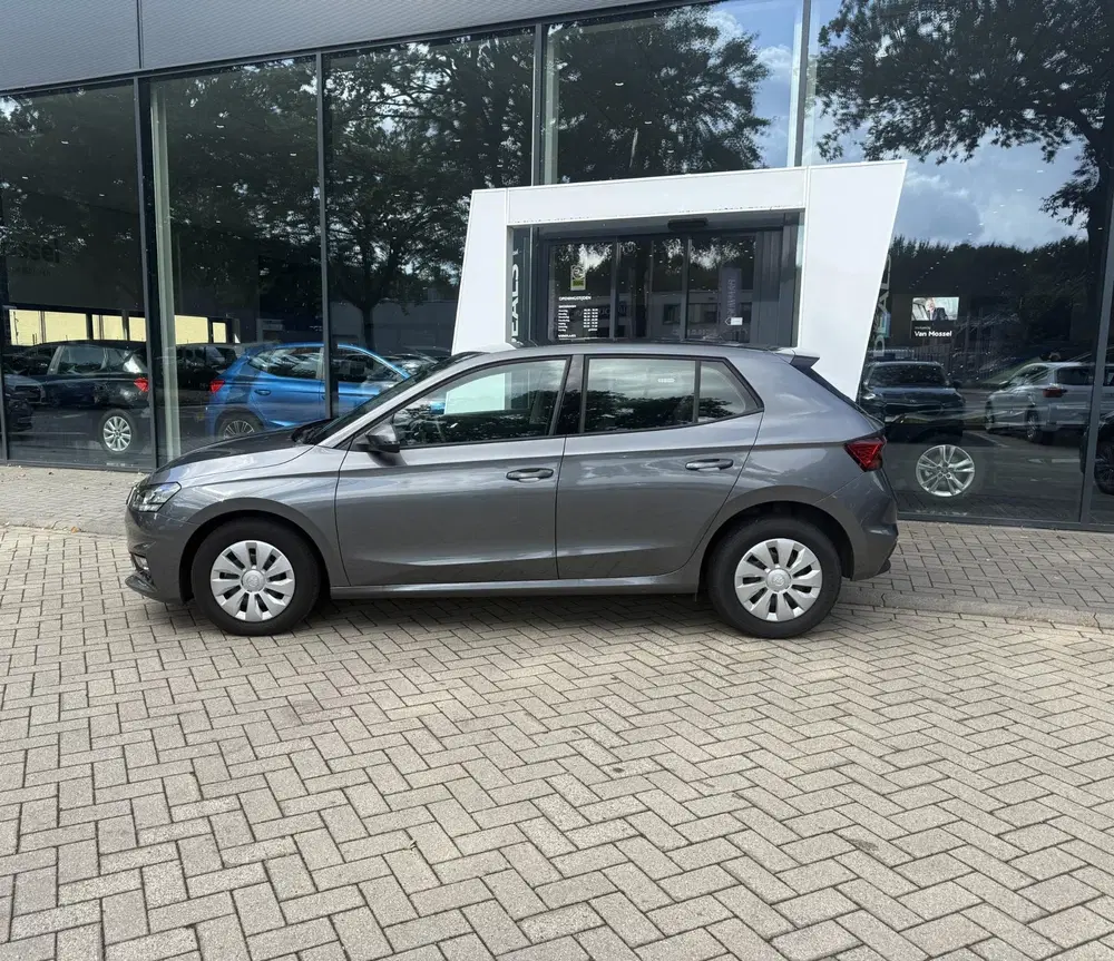 Skoda Fabia 1.0 TSI Selection uit 2025, foto 2