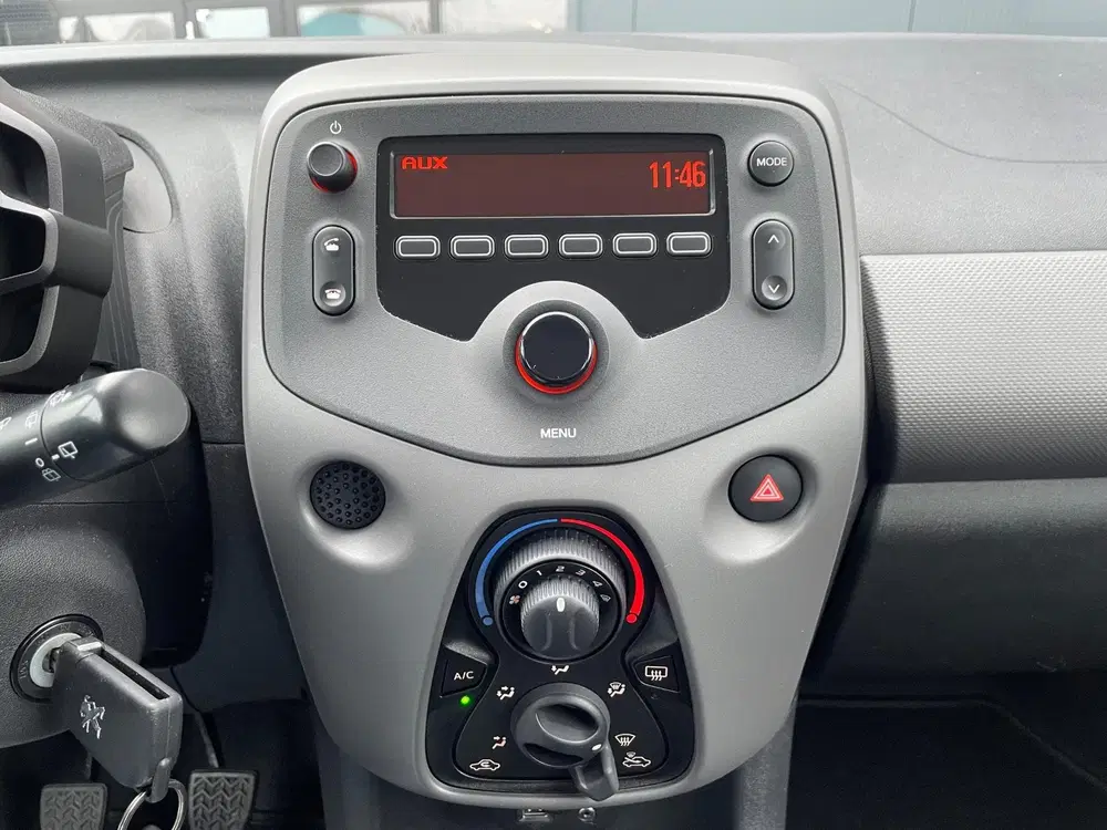 Peugeot 108 1.0 e-VTi Active NLAuto uit 2020, foto 20