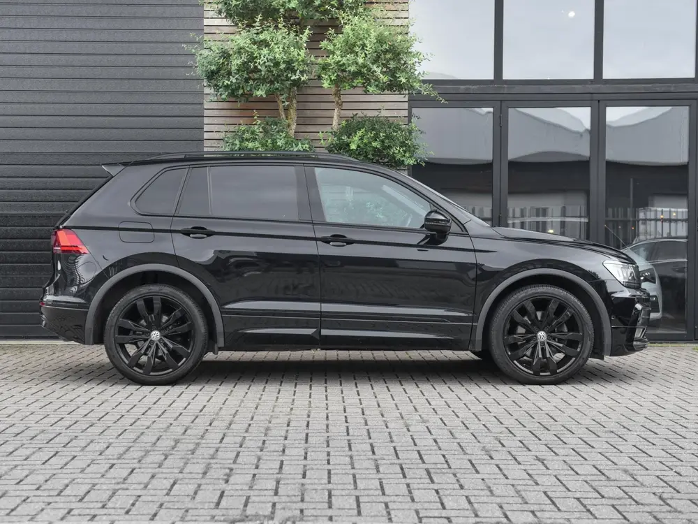 Volkswagen Tiguan 2.0 TSI 4Motion R-Line Back Edition ACC 20 uit 2020, foto 4