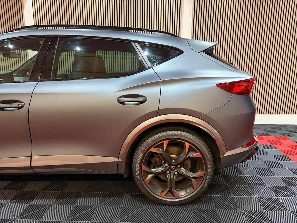 Cupra Formentor 1.4 e-Hybrid VZ Copper Edition Pano Cam Le uit 2022, foto 12