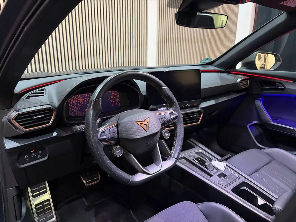 Cupra Formentor 1.4 e-Hybrid VZ Copper Edition Pano Cam Le uit 2022, foto 18