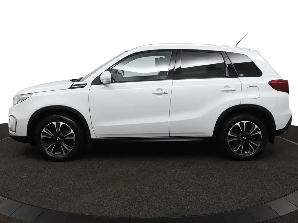 Suzuki Vitara 1.4 Boosterjet Stijl | Climate control | Cruis uit 2019, foto 3