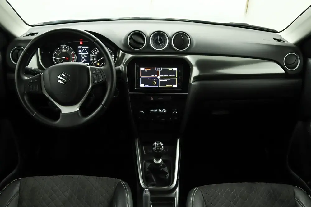 Suzuki Vitara 1.4 Boosterjet Stijl | Climate control | Cruis uit 2019, foto 4
