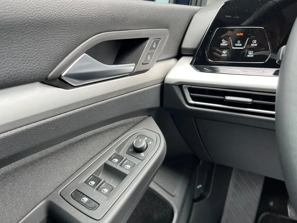 Volkswagen Golf 1.5 TSI Life Business NLAuto/Alcantara-Sport uit 2021, foto 15