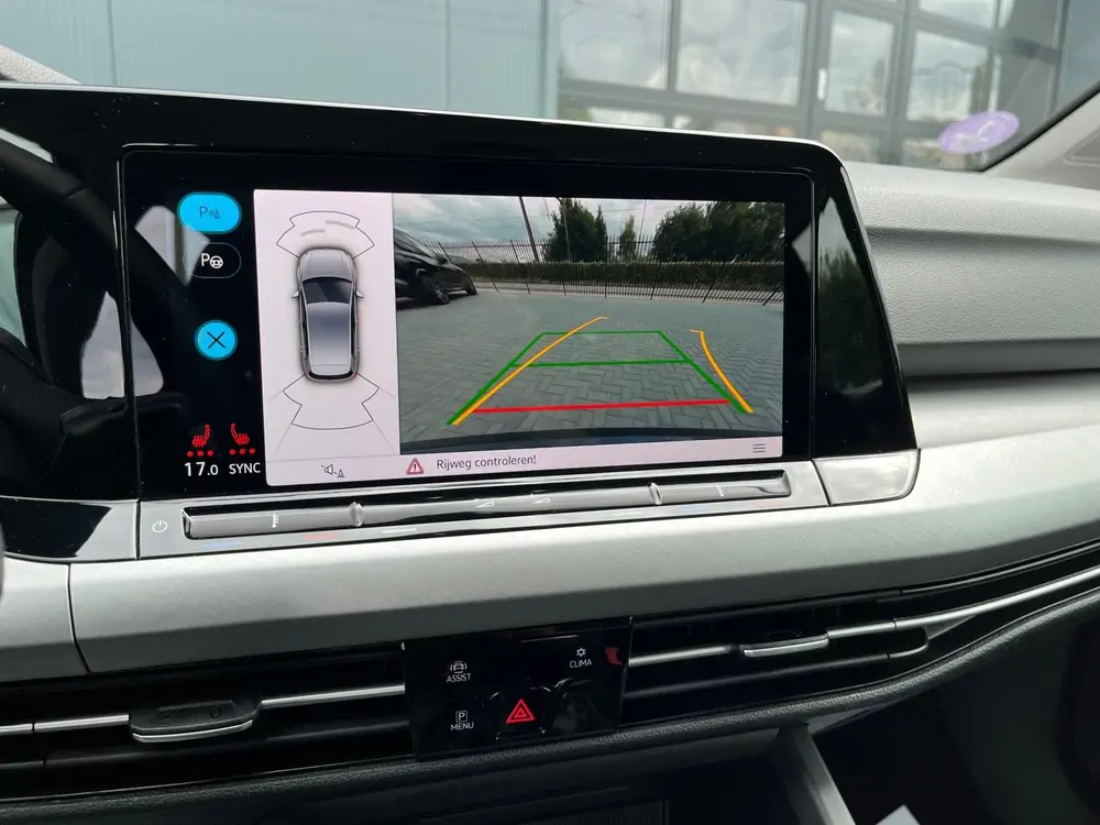Volkswagen Golf 1.5 TSI Life Business NLAuto/Alcantara-Sport uit 2021, foto 17