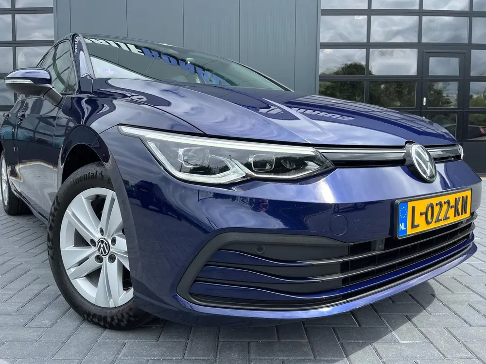 Volkswagen Golf 1.5 TSI Life Business NLAuto/Alcantara-Sport uit 2021, foto 3