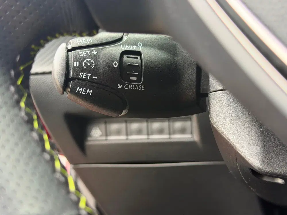 Peugeot 2008 1.2 PureTech GT Airco Lmv Cruise Navi Came uit 2021, foto 8