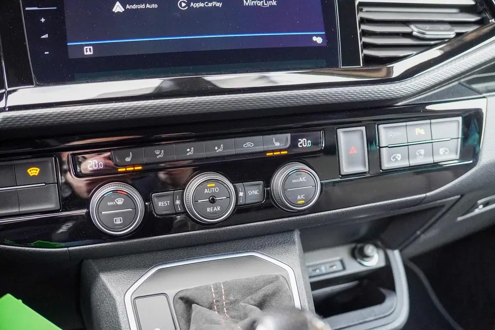 Volkswagen Transporter 204PK CARAVELLE L2H1 DUB uit 2022, foto 13
