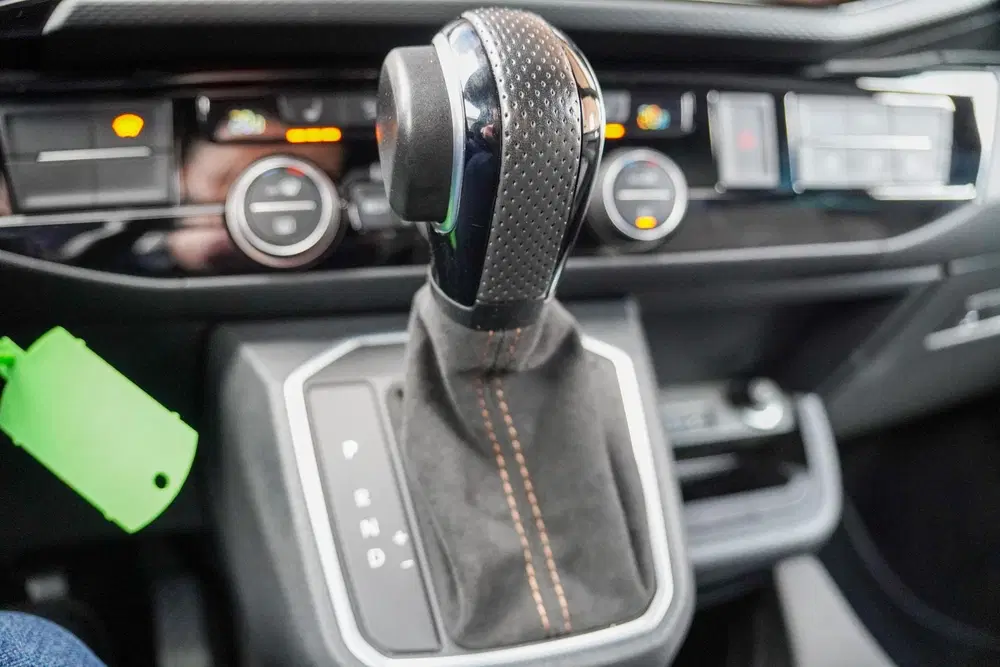 Volkswagen Transporter 204PK CARAVELLE L2H1 DUB uit 2022, foto 14