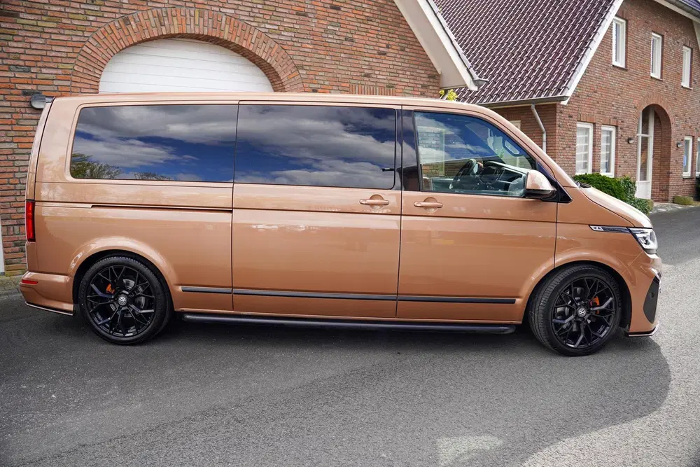 Volkswagen Transporter 204PK CARAVELLE L2H1 DUB uit 2022, foto 2