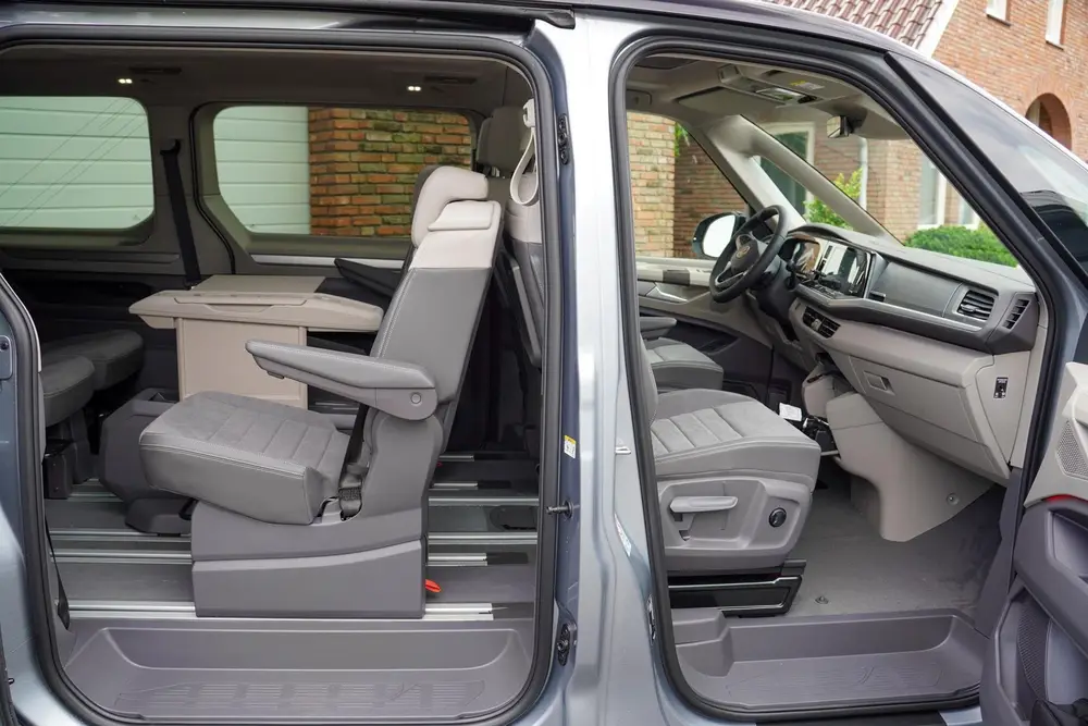 Volkswagen Multivan 1.5I E-hybrid Edition L2 4x4 Panoramadak uit 2026, foto 3