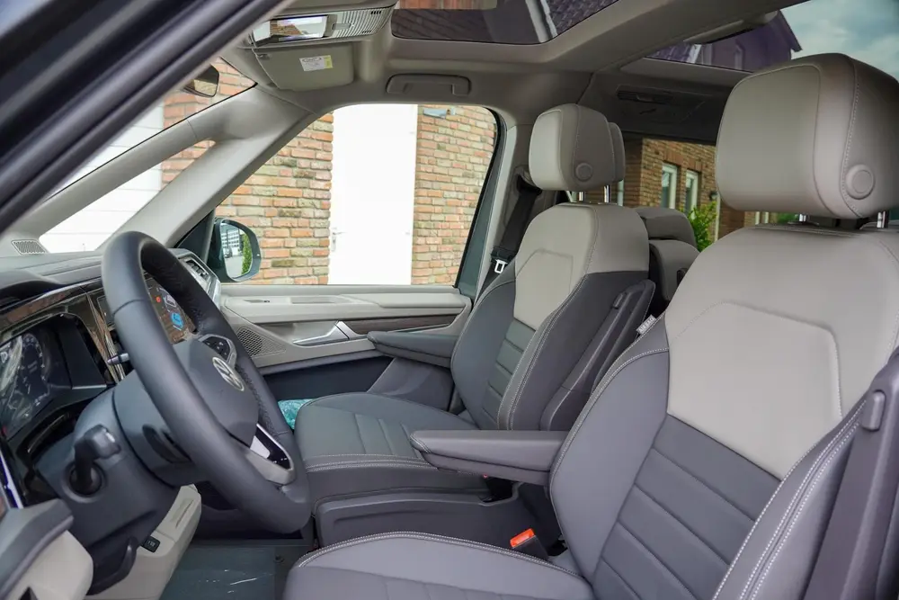 Volkswagen Multivan 1.5 e-hybrid Style L2 4-Motion LEDER - D uit 2026, foto 16